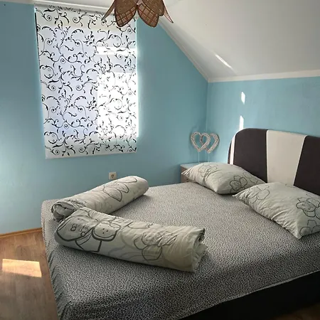 Semesterbostad Sofkin Salas